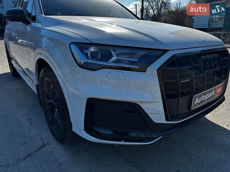 Позашляховик / Кросовер Audi Q7 2023 в Києві фото 4 Позашляховик / Кросовер Audi Q7 2023 в Києві