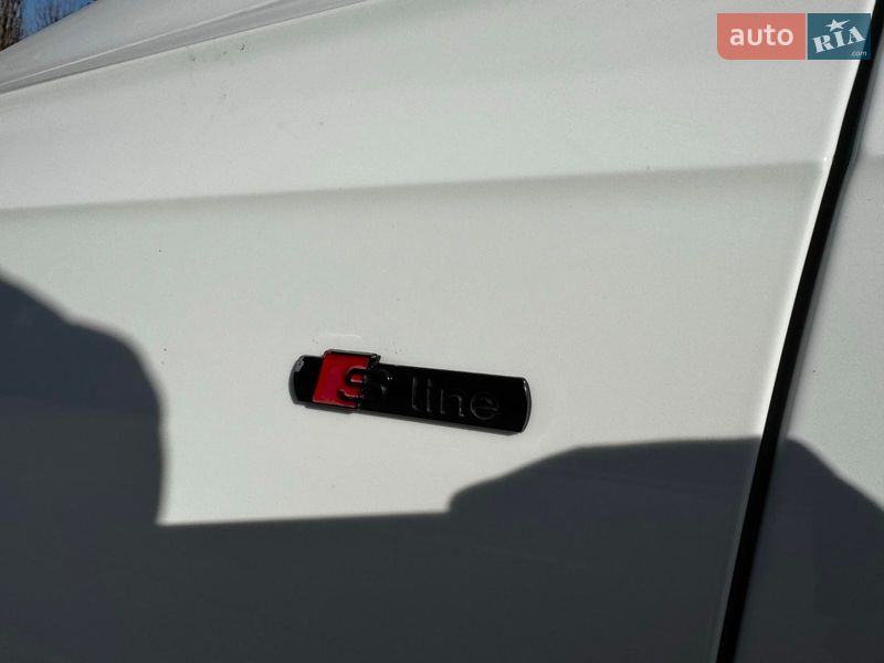 Позашляховик / Кросовер Audi Q7 2023 в Києві фото 15 Позашляховик / Кросовер Audi Q7 2023 в Києві