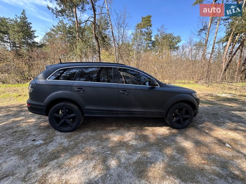 Внедорожник / Кроссовер Audi Q7 2008 в Киеве