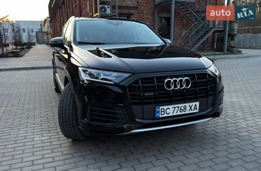 Позашляховик / Кросовер Audi Q7 2019 в Львові