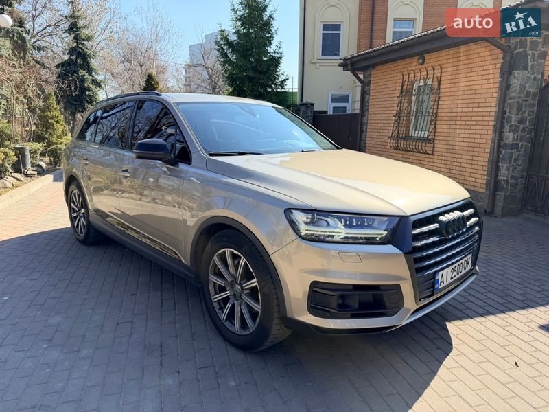 Audi Q7 2015