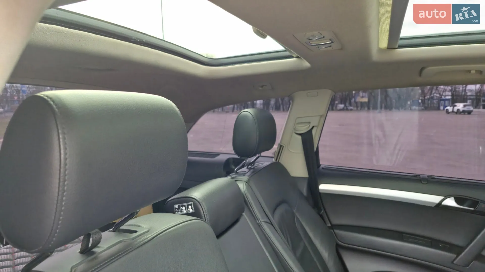 2010 Audi Q7 - мініатюра 26