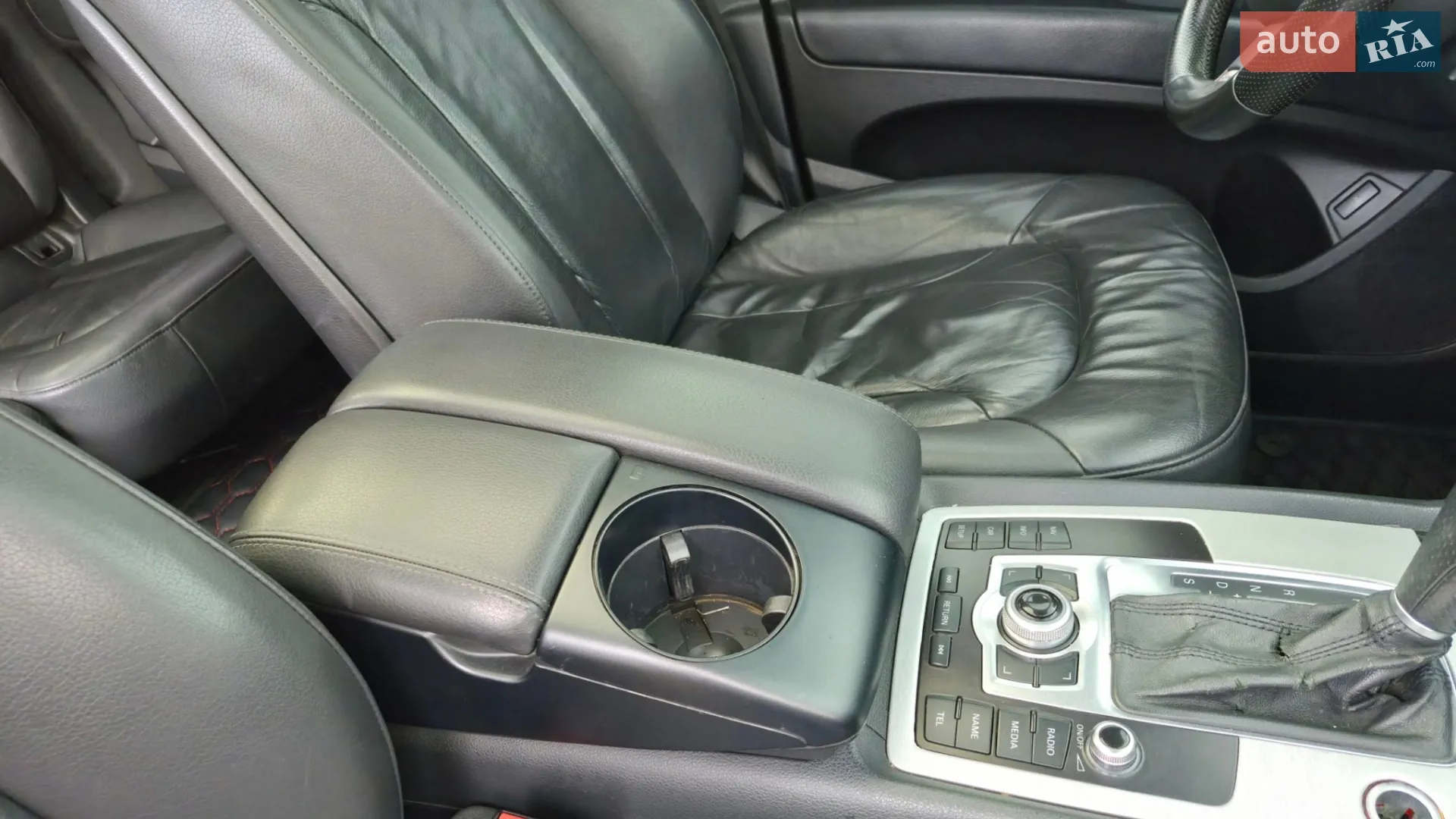 2010 Audi Q7 - мініатюра 28