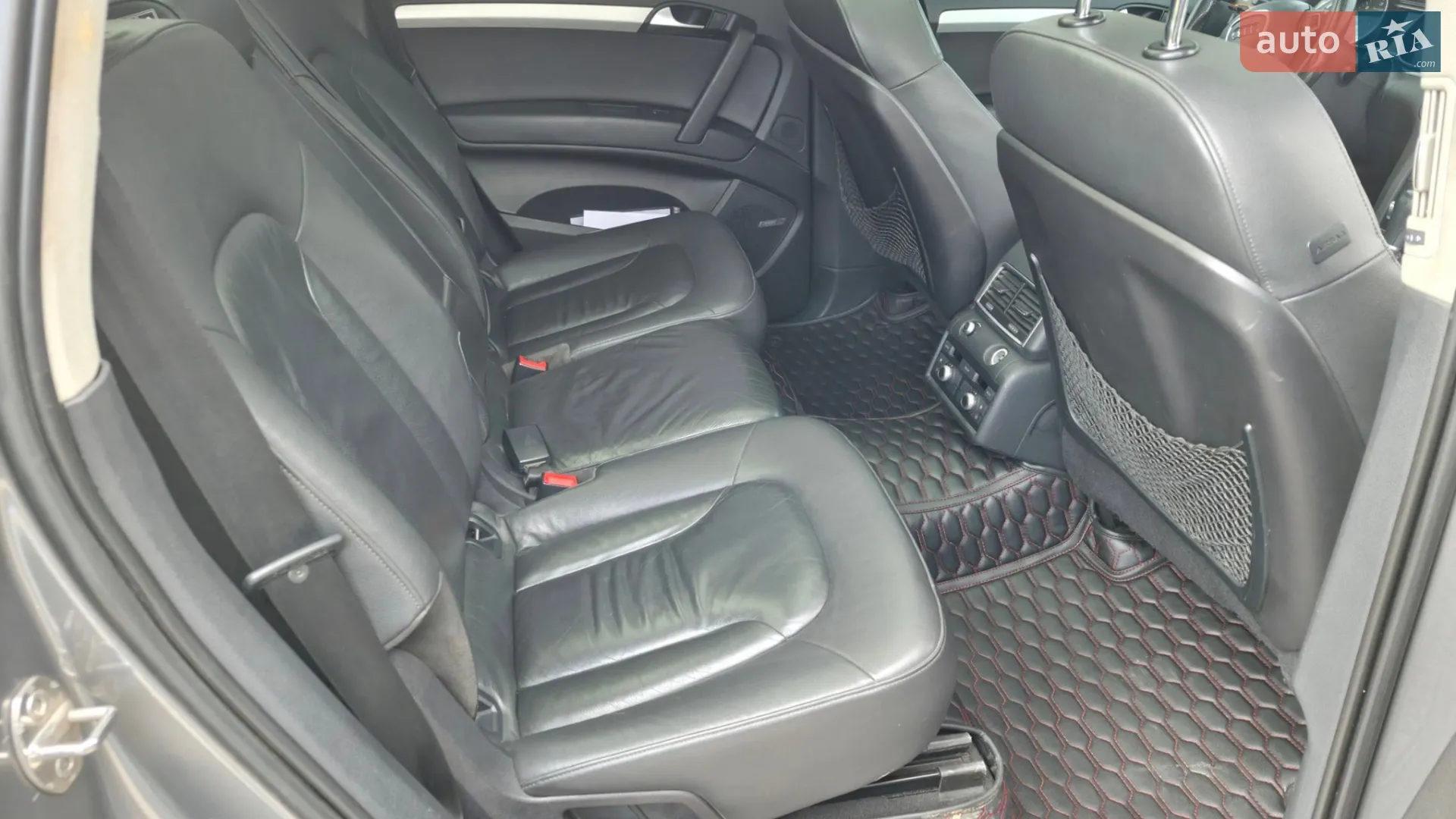 2010 Audi Q7 - мініатюра 27