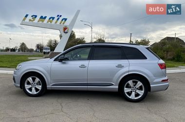 Внедорожник / Кроссовер Audi Q7 2019 в Измаиле