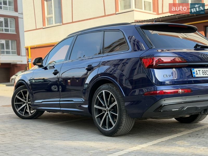Внедорожник / Кроссовер Audi Q7 2021 в Ивано-Франковске