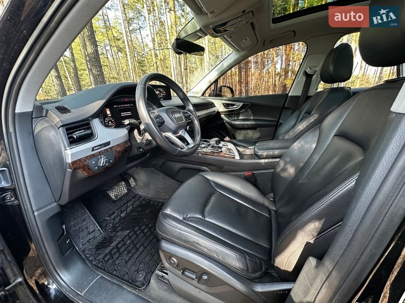 Внедорожник / Кроссовер Audi Q7 2019 в Полтаве