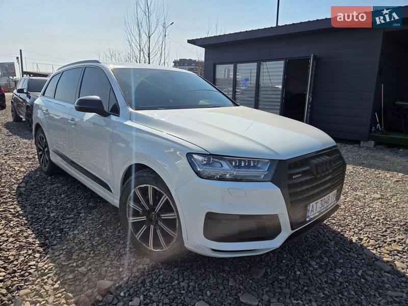 Audi Q7 2016