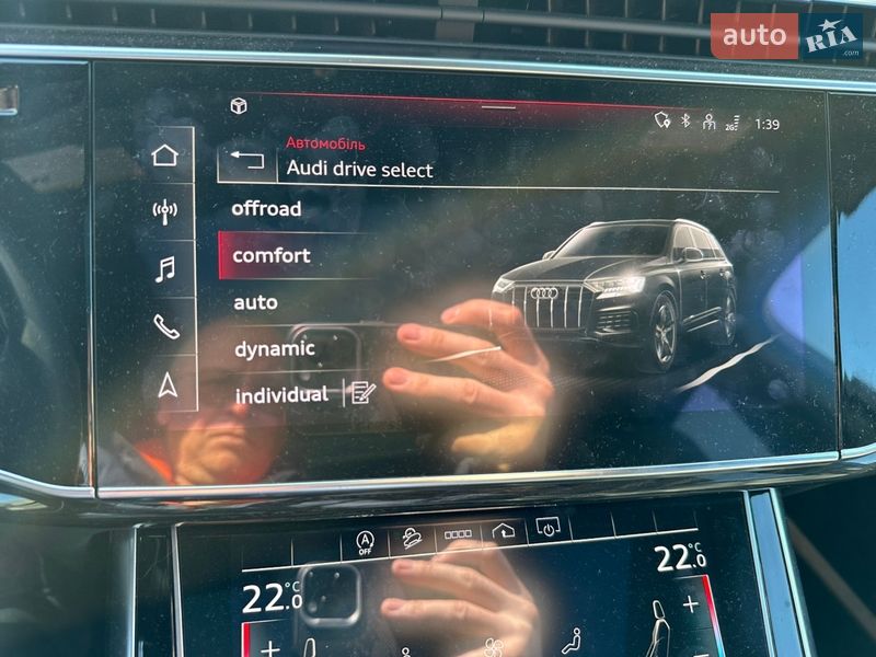 Позашляховик / Кросовер Audi Q7 2021 в Києві