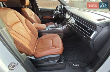 Внедорожник / Кроссовер Audi Q7 2020 в Хмельницком