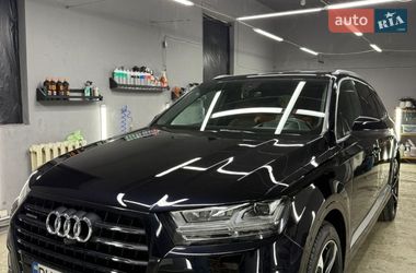 Внедорожник / Кроссовер Audi Q7 2015 в Измаиле