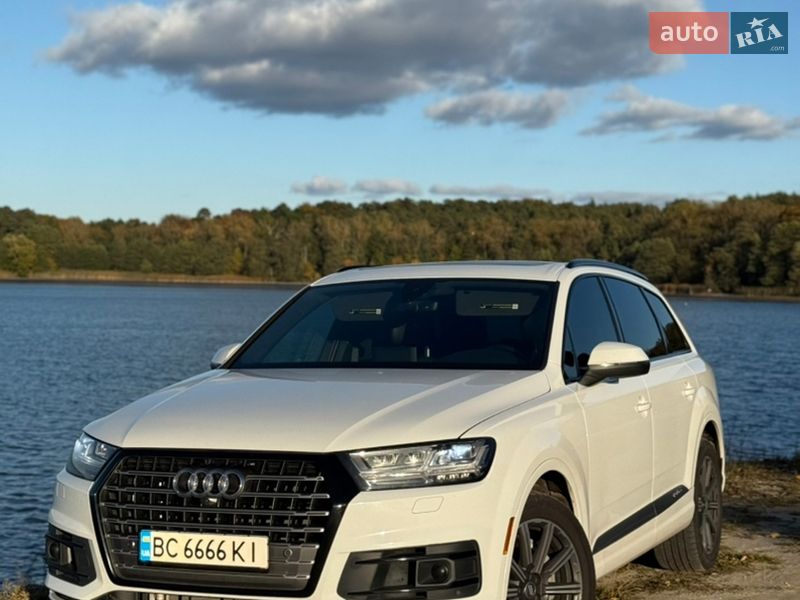 Audi Q7 2016