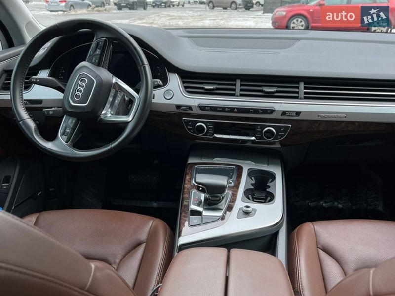 Внедорожник / Кроссовер Audi Q7 2019 в Киеве