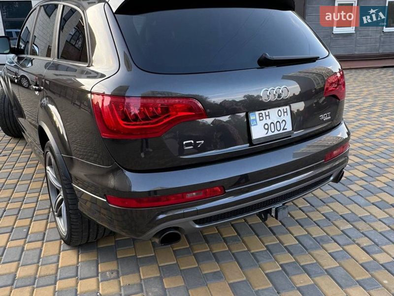 Позашляховик / Кросовер Audi Q7 2013 в Кременчуці