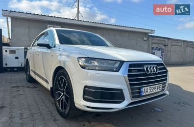 Внедорожник / Кроссовер Audi Q7 2015 в Мукачево