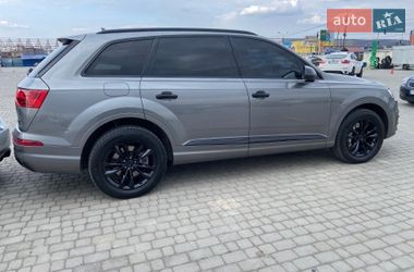 Внедорожник / Кроссовер Audi Q7 2016 в Черновцах