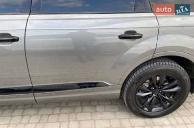 Внедорожник / Кроссовер Audi Q7 2016 в Черновцах