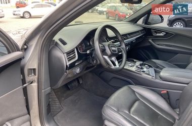 Внедорожник / Кроссовер Audi Q7 2016 в Черновцах