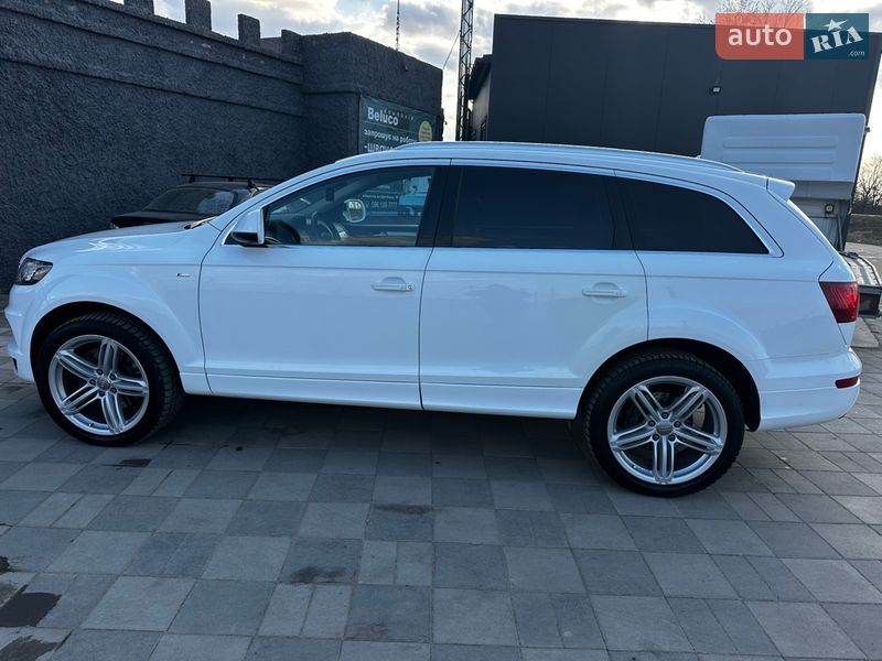 Позашляховик / Кросовер Audi Q7 2011 в Самборі