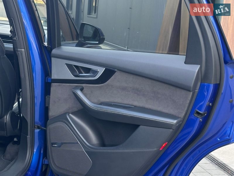 Позашляховик / Кросовер Audi Q7 2016 в Луцьку фото 50 Позашляховик / Кросовер Audi Q7 2016 в Луцьку