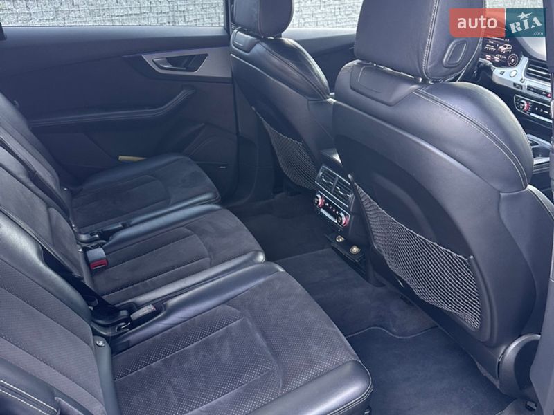 Позашляховик / Кросовер Audi Q7 2016 в Луцьку фото 54 Позашляховик / Кросовер Audi Q7 2016 в Луцьку