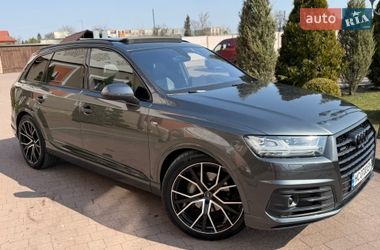Внедорожник / Кроссовер Audi Q7 2016 в Стрые