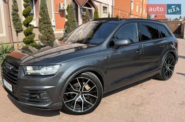 Внедорожник / Кроссовер Audi Q7 2016 в Стрые
