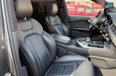 Внедорожник / Кроссовер Audi Q7 2016 в Стрые