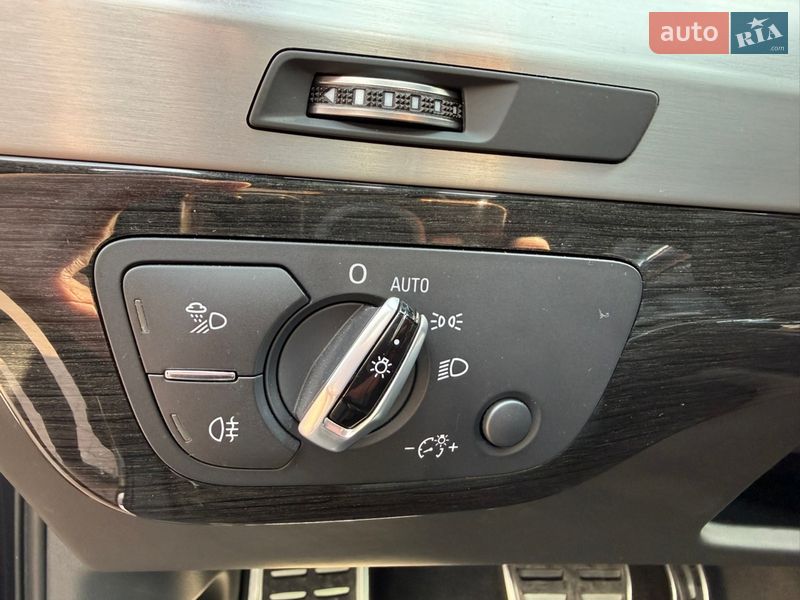 Внедорожник / Кроссовер Audi Q7 2016 в Стрые