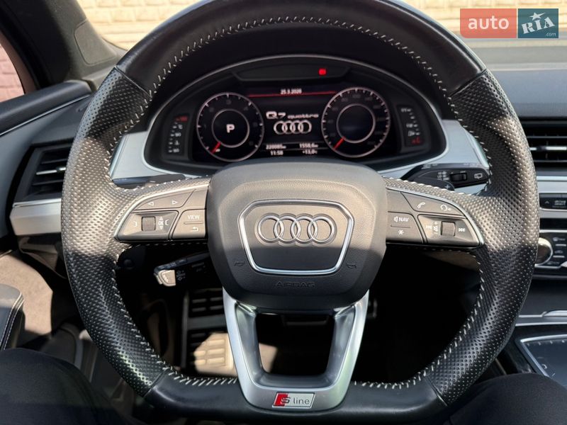 Внедорожник / Кроссовер Audi Q7 2016 в Стрые