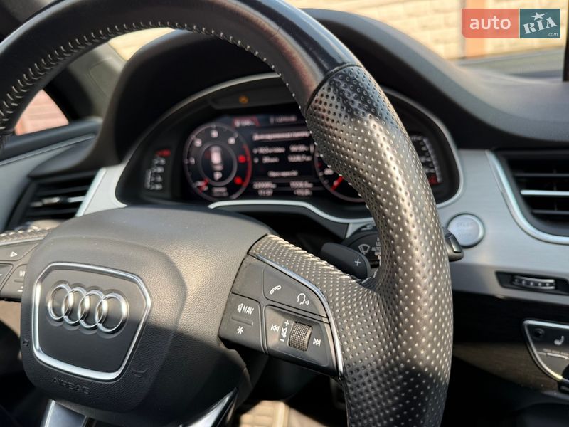 Внедорожник / Кроссовер Audi Q7 2016 в Стрые