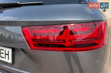 Внедорожник / Кроссовер Audi Q7 2016 в Стрые