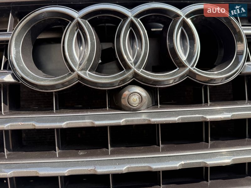 Внедорожник / Кроссовер Audi Q7 2016 в Стрые