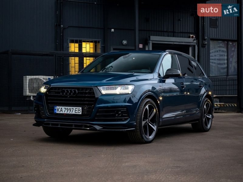 Позашляховик / Кросовер Audi Q7 2019 в Києві