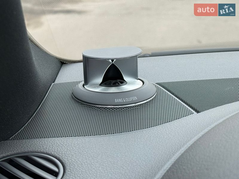 Позашляховик / Кросовер Audi Q7 2010 в Рівному