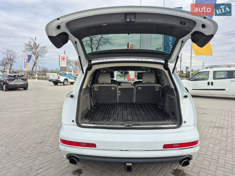 Позашляховик / Кросовер Audi Q7 2014 в Кропивницькому