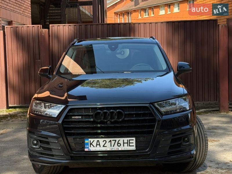 Позашляховик / Кросовер Audi Q7 2017 в Києві фото 20 Позашляховик / Кросовер Audi Q7 2017 в Києві