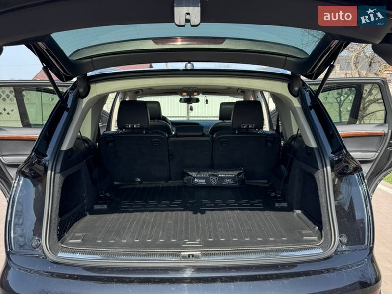 Внедорожник / Кроссовер Audi Q7 2014 в Шептицькому