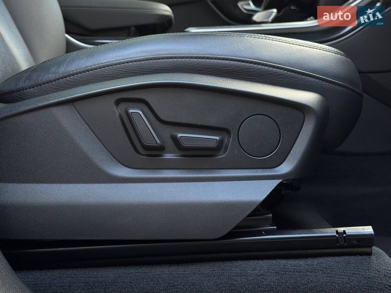 Позашляховик / Кросовер Audi Q7 2019 в Рівному