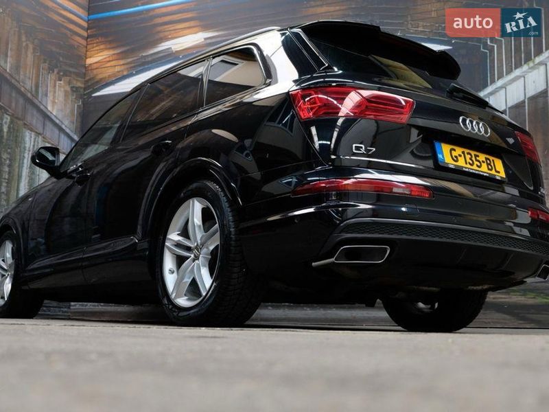 Внедорожник / Кроссовер Audi Q7 2018 в Вараше фото 5 Внедорожник / Кроссовер Audi Q7 2018 в Вараше