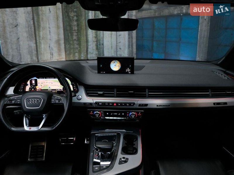 Внедорожник / Кроссовер Audi Q7 2018 в Вараше фото 14 Внедорожник / Кроссовер Audi Q7 2018 в Вараше