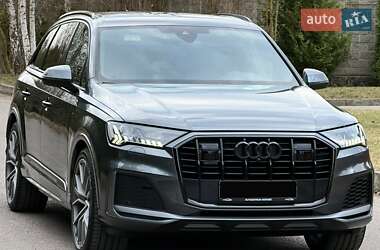 Внедорожник / Кроссовер Audi Q7 2020 в Ровно