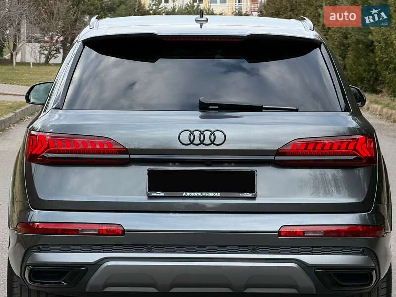Внедорожник / Кроссовер Audi Q7 2020 в Ровно