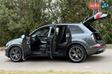 Внедорожник / Кроссовер Audi Q7 2020 в Ровно
