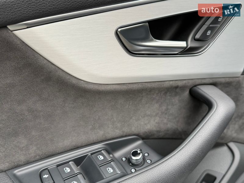 Внедорожник / Кроссовер Audi Q7 2020 в Ровно