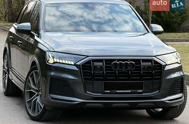 Внедорожник / Кроссовер Audi Q7 2020 в Ровно