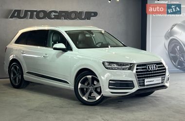 Позашляховик / Кросовер Audi Q7 2015 в Одесі