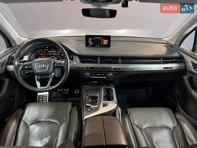 Позашляховик / Кросовер Audi Q7 2015 в Одесі