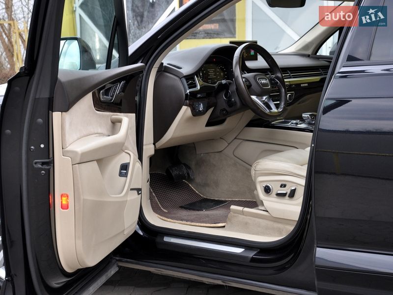 Позашляховик / Кросовер Audi Q7 2016 в Львові фото 26 Позашляховик / Кросовер Audi Q7 2016 в Львові