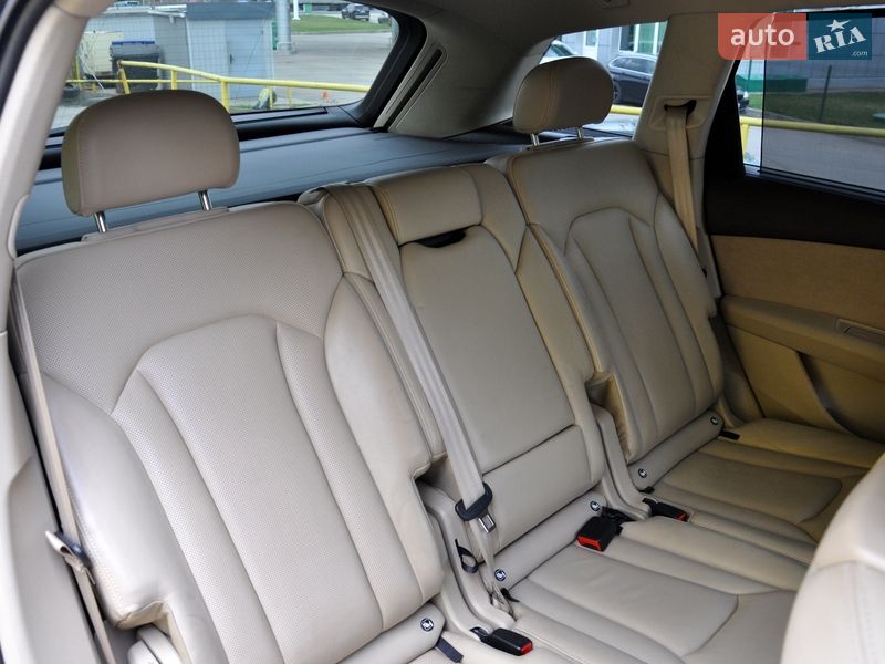 Позашляховик / Кросовер Audi Q7 2016 в Львові фото 38 Позашляховик / Кросовер Audi Q7 2016 в Львові
